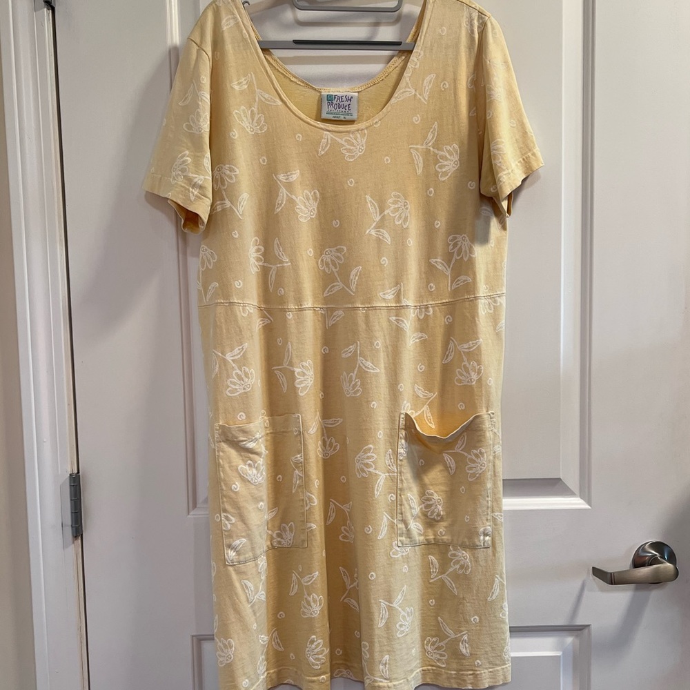 Fresh Produce XL Short sleeve dress - Butter Yellow with pockets